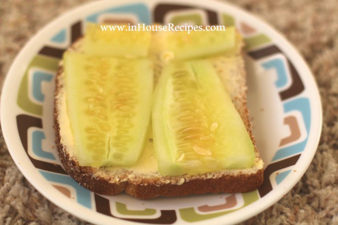Vegetable sandwich add cucumber